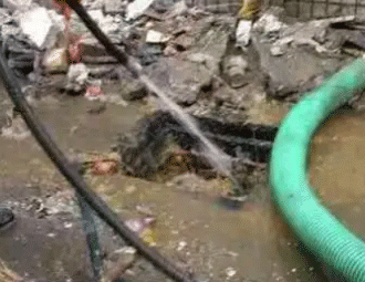 魏都通下水道的小妙招
